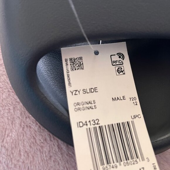 YZY YS-01 Slide Black  SIZE 12 MEN - Picture 4 of 5